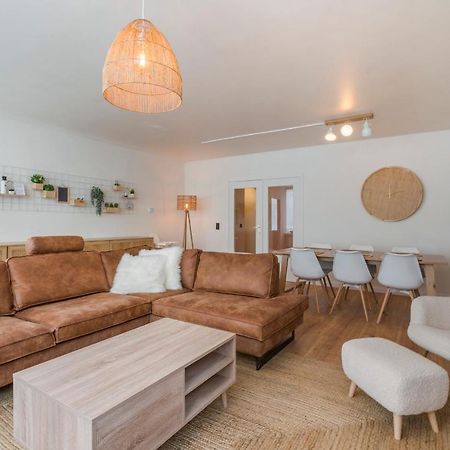 Ruim En Warm Appartement In De Winkelstraat Van Oostende Eksteriør bilde