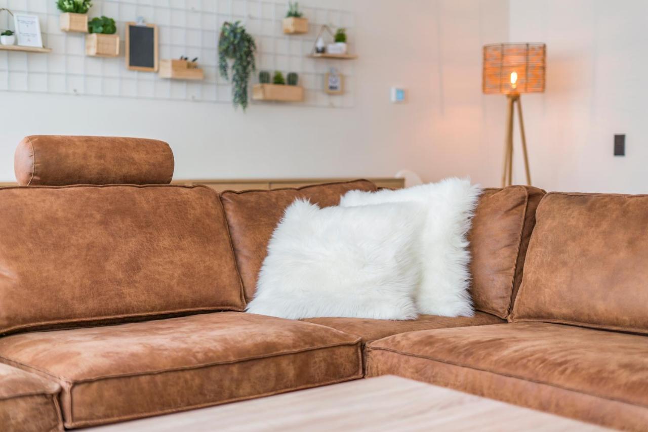 Ruim En Warm Appartement In De Winkelstraat Van Oostende Eksteriør bilde